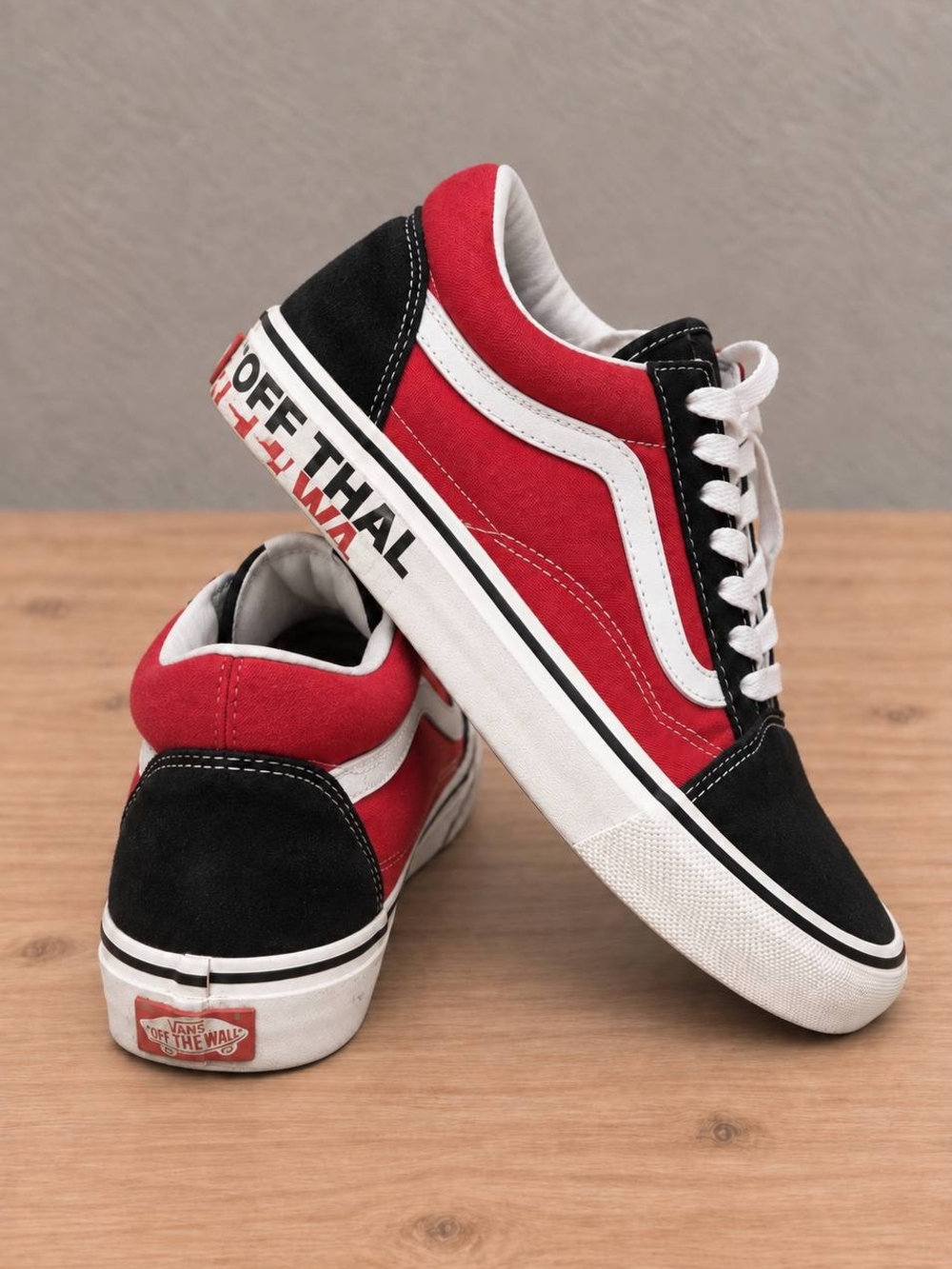 Vans Men's Old Skool Red & Black Skate Shoes